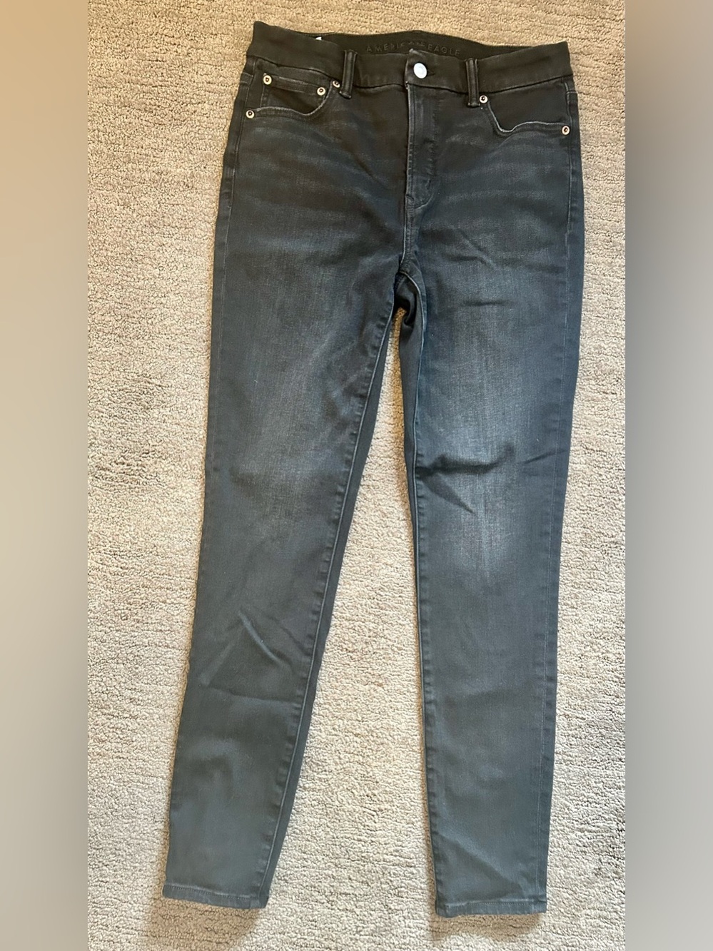 American Eagle Hi-Rise Jegging Luxe Stretch- Size 10 regular